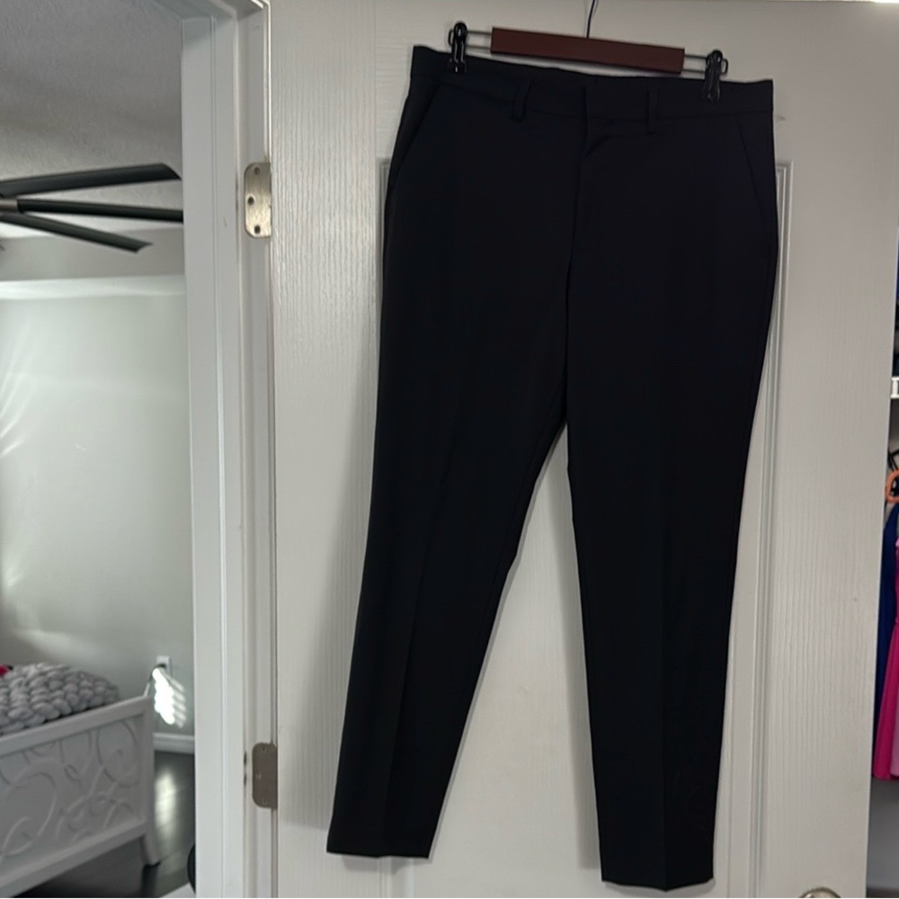 Express Men’s 31x 30 Black Extra Slim Trousers!